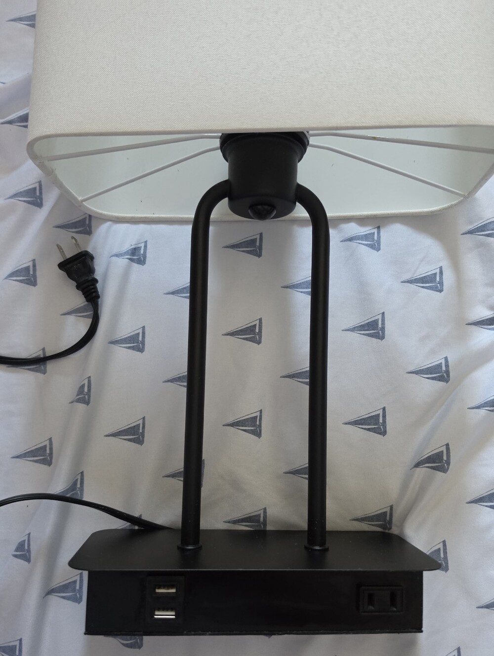 Bedside Touch Control Table Lamp - Picture 5 of 7